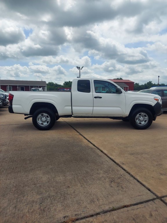 2022 Toyota Tacoma Image 4