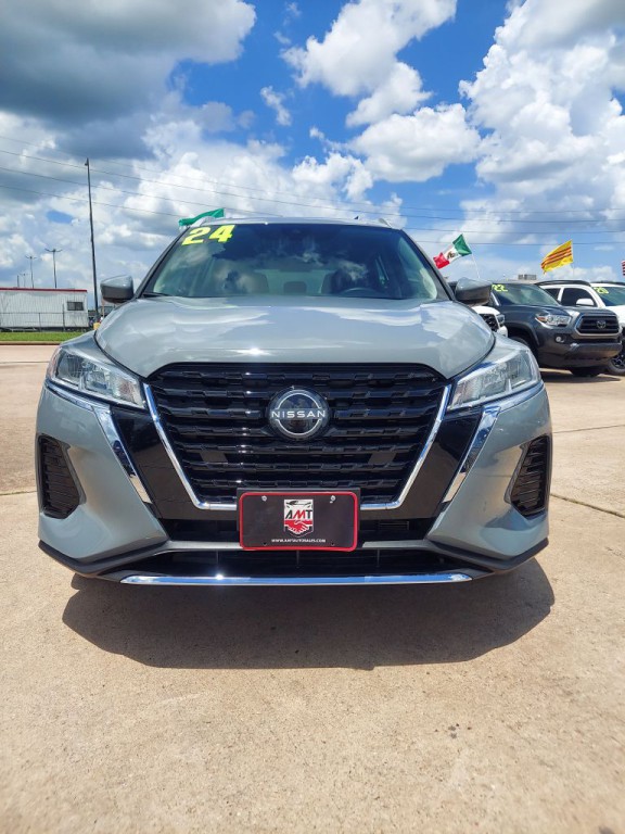 2024 Nissan Kicks Image 2