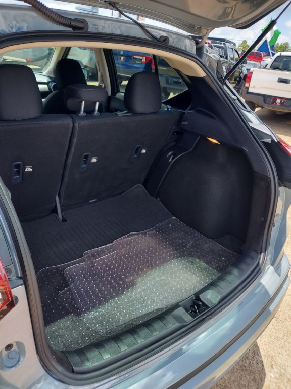 2024 Nissan Kicks Image 18