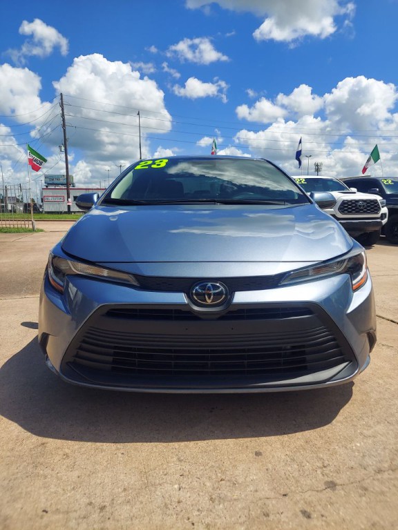 2023 Toyota Corolla Image 2