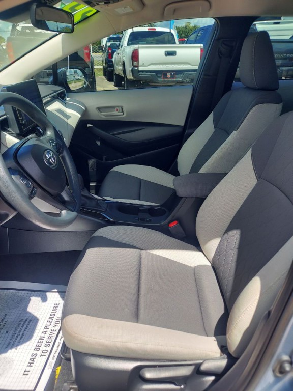 2023 Toyota Corolla Image 9