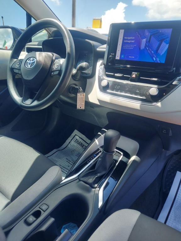 2023 Toyota Corolla Image 13