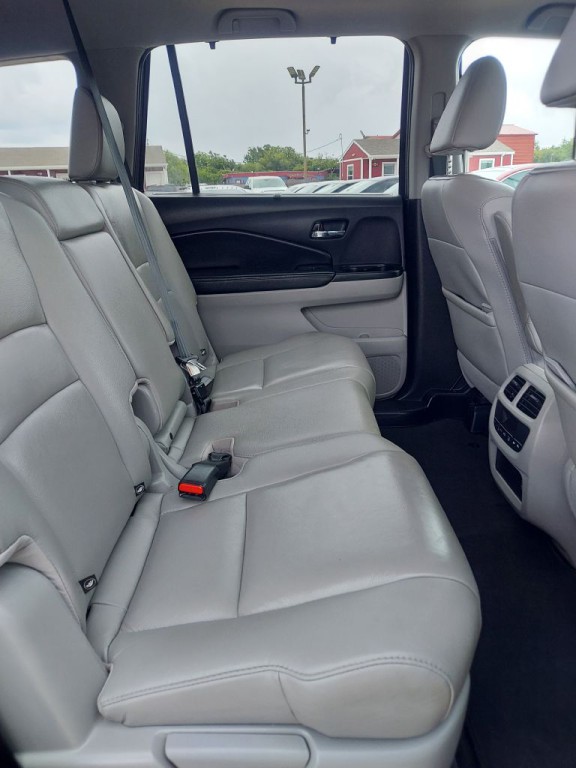 2020 Honda Pilot Image 13