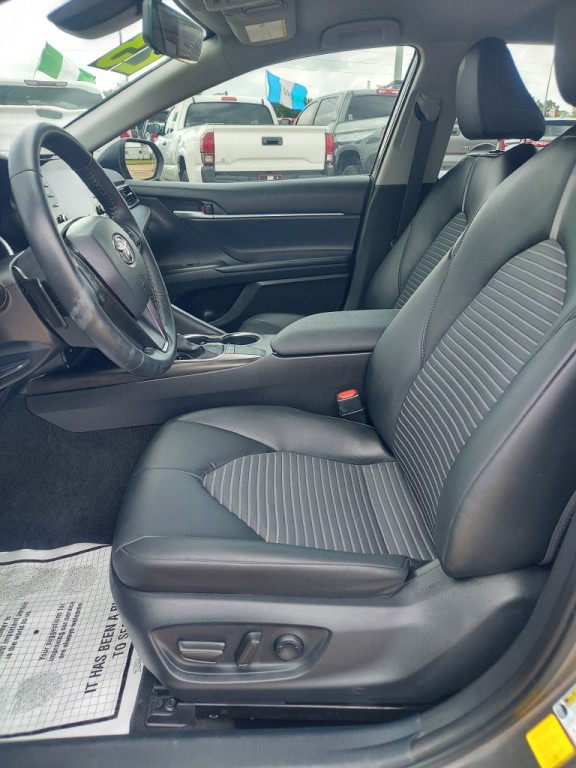 2023 Toyota Camry Image 9