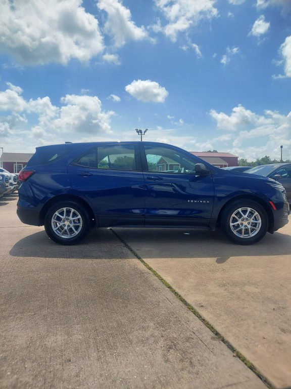 2022 Chevrolet Equinox Image 4