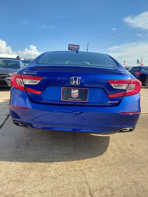 2020 Honda Accord Image 6