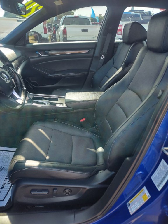 2020 Honda Accord Image 9
