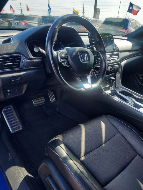 2020 Honda Accord Image 16