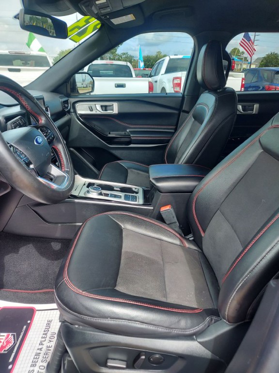 2023 Ford Explorer Image 9