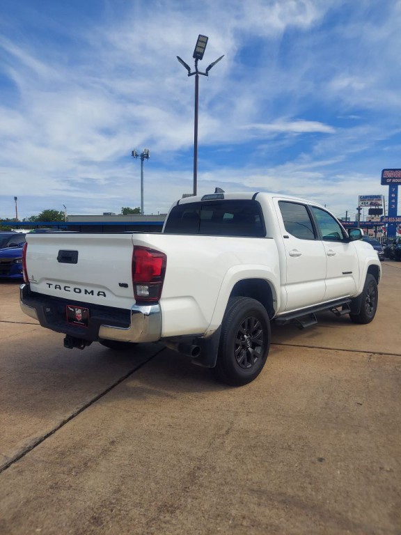 2021 Toyota Tacoma Image 5