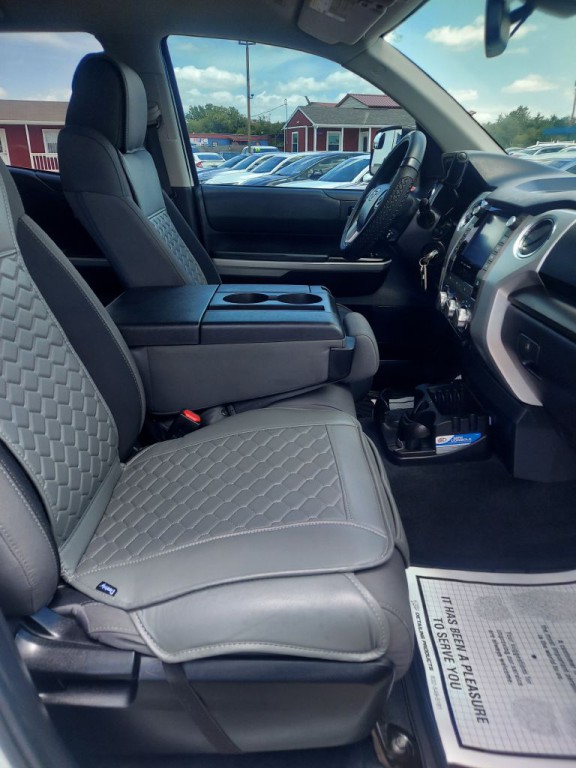 2020 Toyota Tundra Image 11