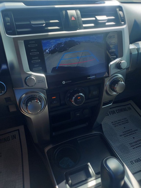 2021 Toyota 4Runner Image 14