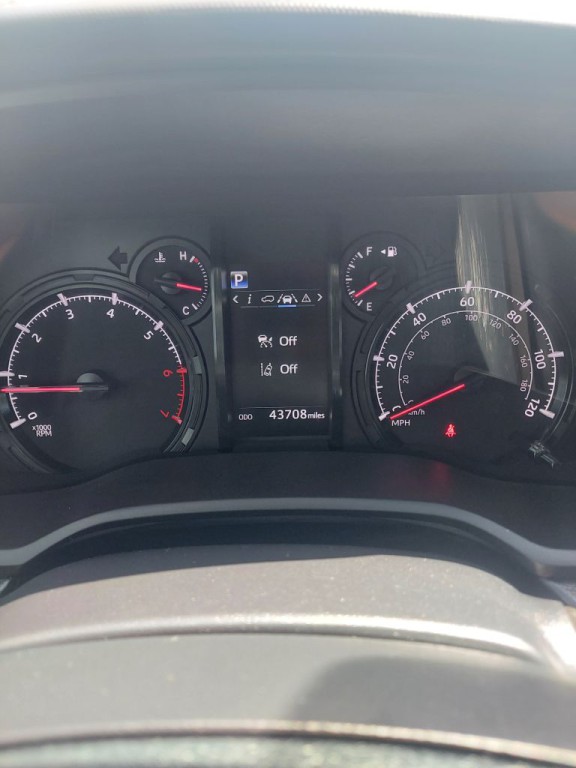 2021 Toyota 4Runner Image 15