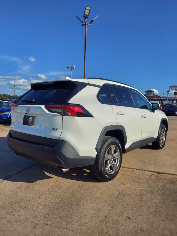 2024 Toyota Rav4 Image 5