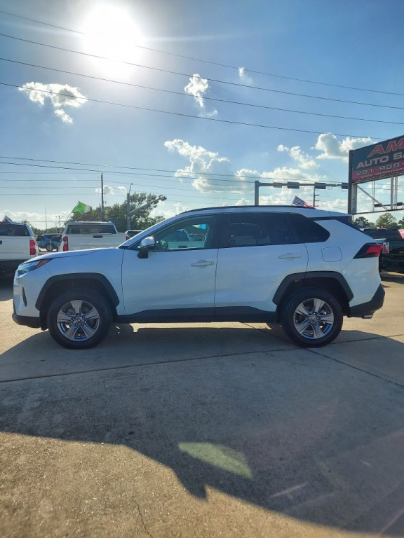 2024 Toyota Rav4 Image 8