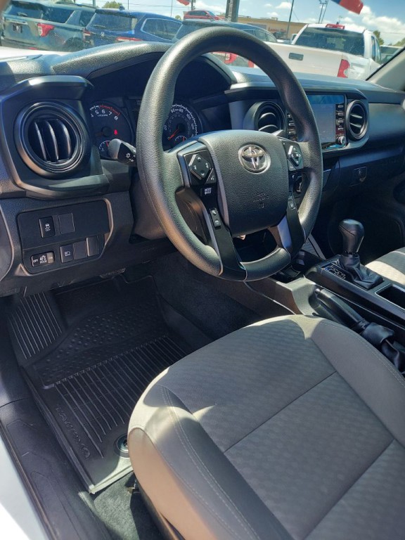 2022 Toyota Tacoma Image 16
