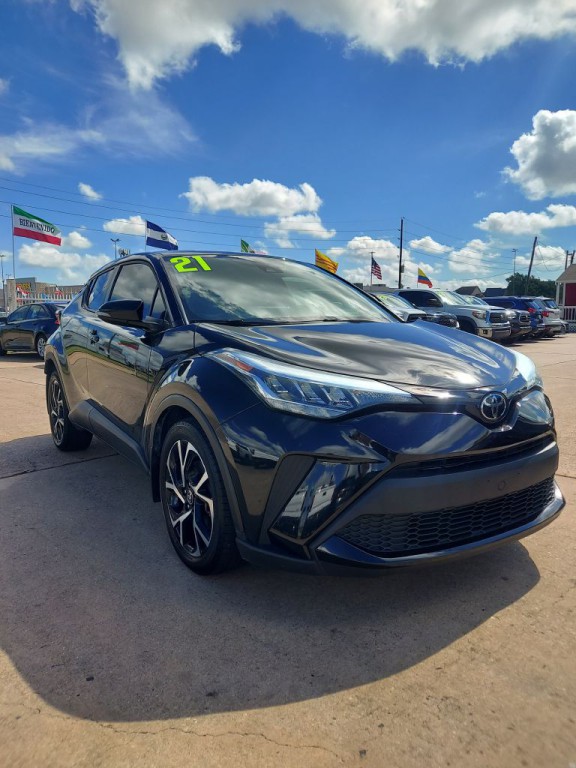 2021 Toyota C-HR Image 3