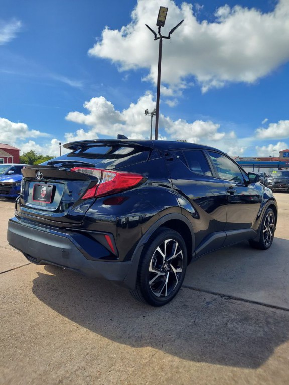 2021 Toyota C-HR Image 5