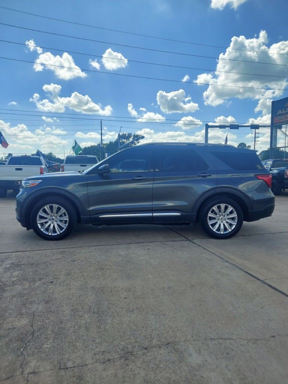 2020 Ford Explorer Image 8