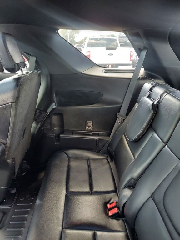 2020 Ford Explorer Image 11