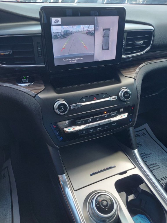 2020 Ford Explorer Image 17