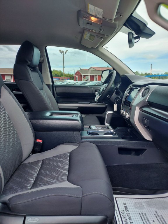 2020 Toyota Tundra Image 11
