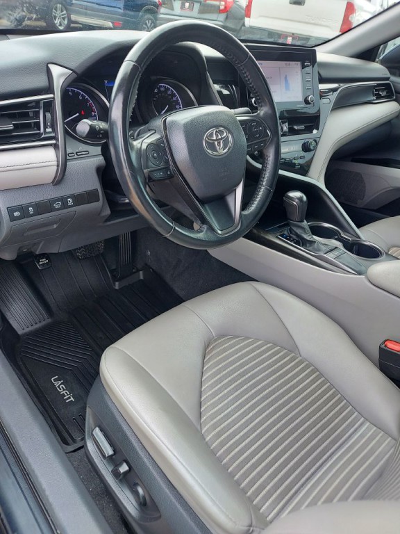 2022 Toyota Camry Image 16