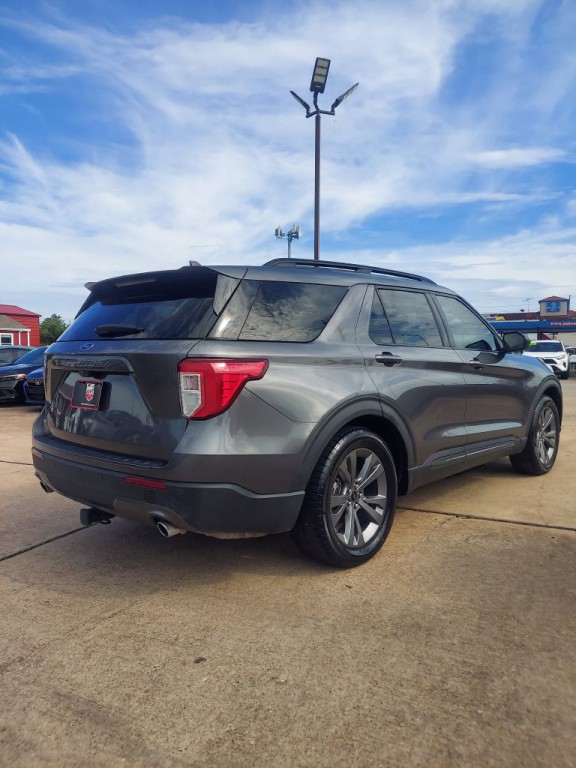 2021 Ford Explorer Image 5
