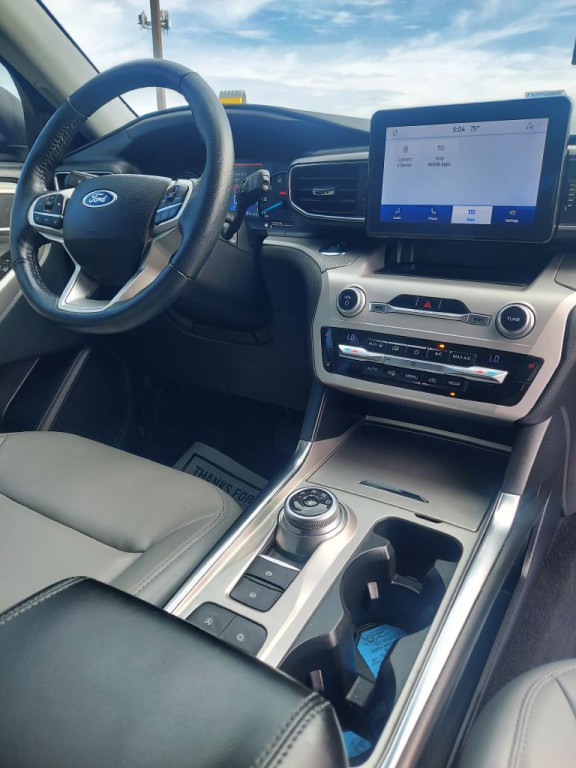 2021 Ford Explorer Image 15