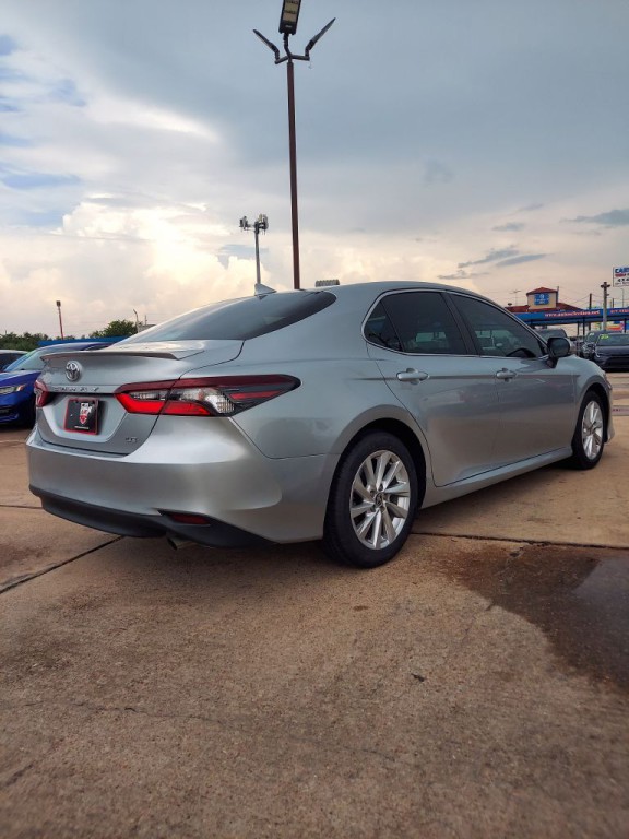 2023 Toyota Camry Image 5