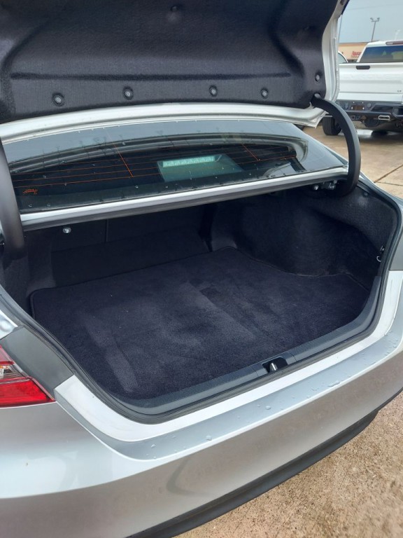 2023 Toyota Camry Image 18