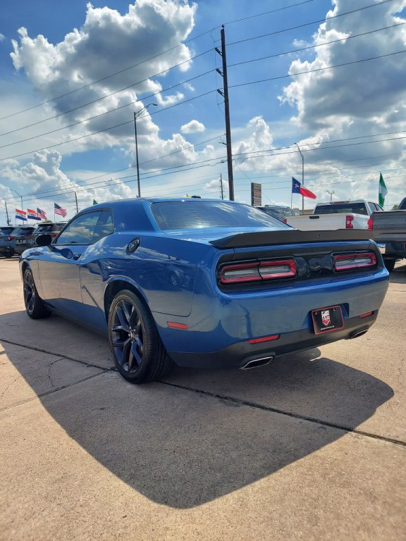 2022 Dodge Challenger Image 7