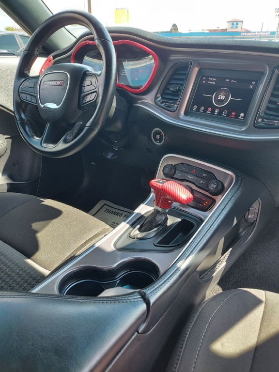 2022 Dodge Challenger Image 13