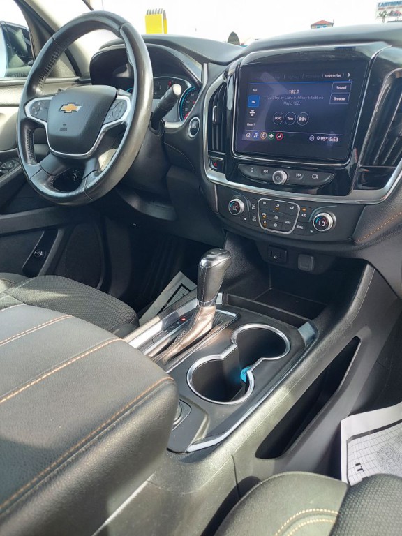 2020 Chevrolet Traverse Image 15
