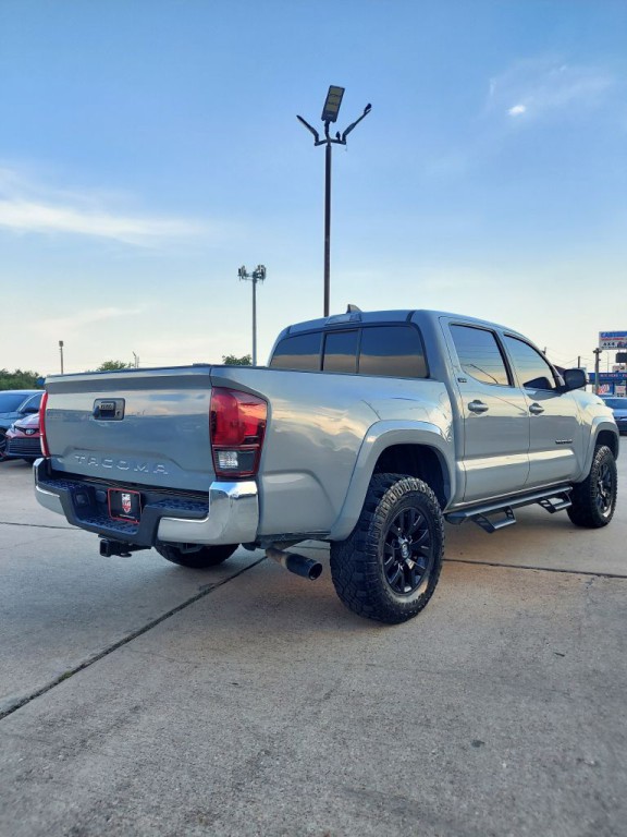 2021 Toyota Tacoma Image 5