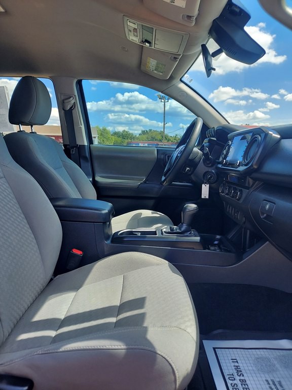 2021 Toyota Tacoma Image 11