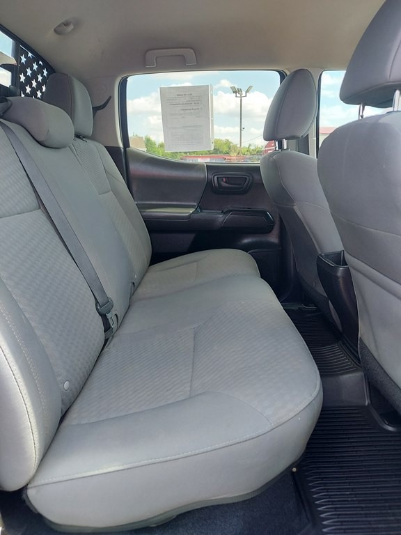 2021 Toyota Tacoma Image 12