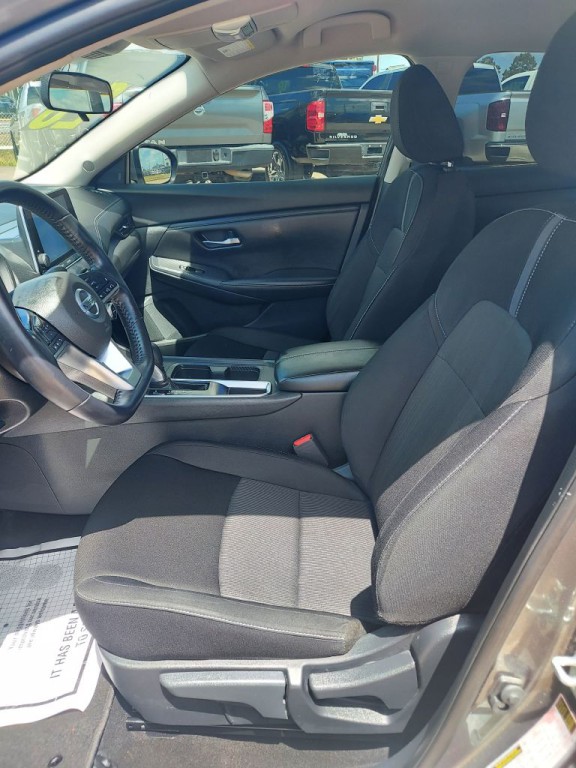 2020 Nissan Sentra Image 9