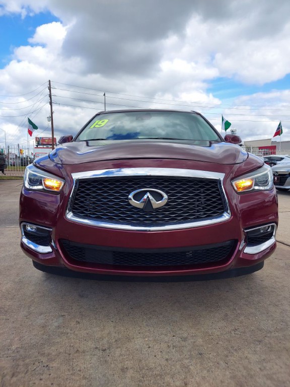 2019 INFINITI QX60 Image 2