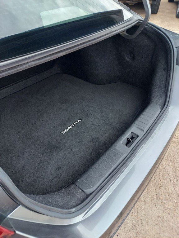 2020 Nissan Sentra Image 18