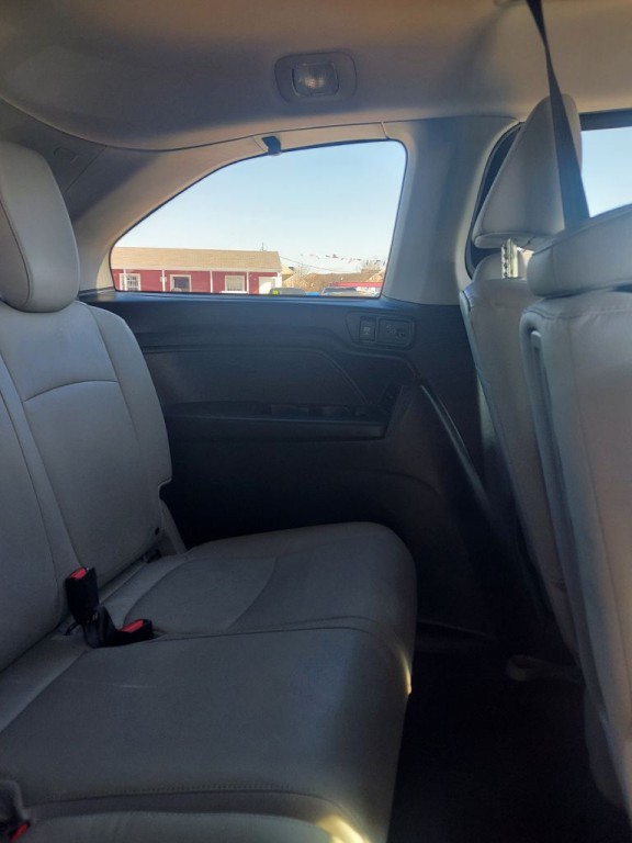 2018 Honda Odyssey Image 14