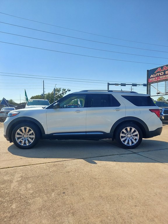 2022 Ford Explorer Image 8