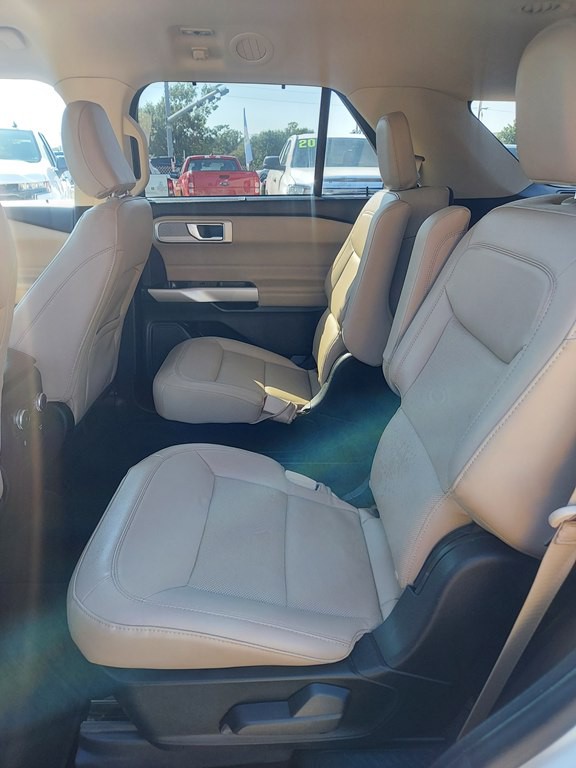 2022 Ford Explorer Image 10