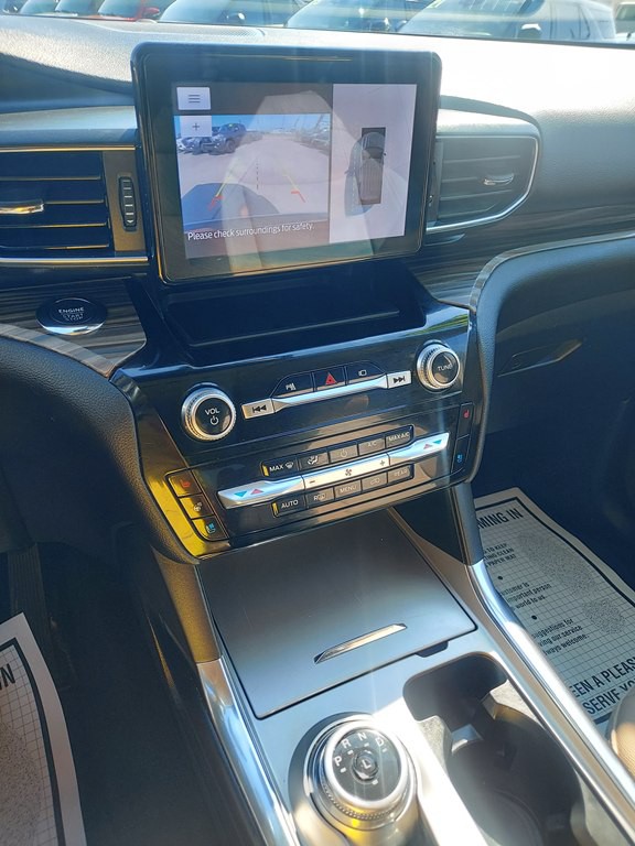 2022 Ford Explorer Image 16