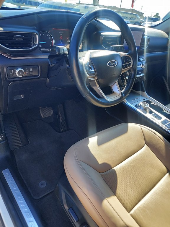 2022 Ford Explorer Image 18