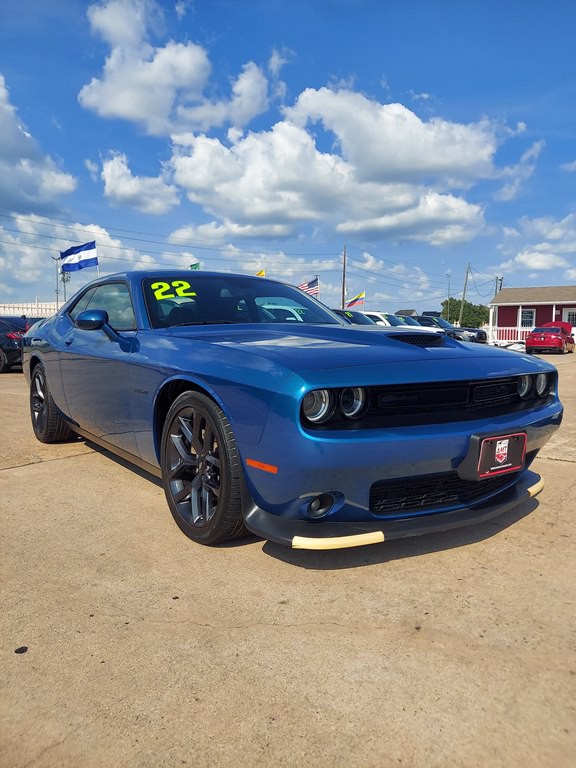 2022 Dodge Challenger Image 3