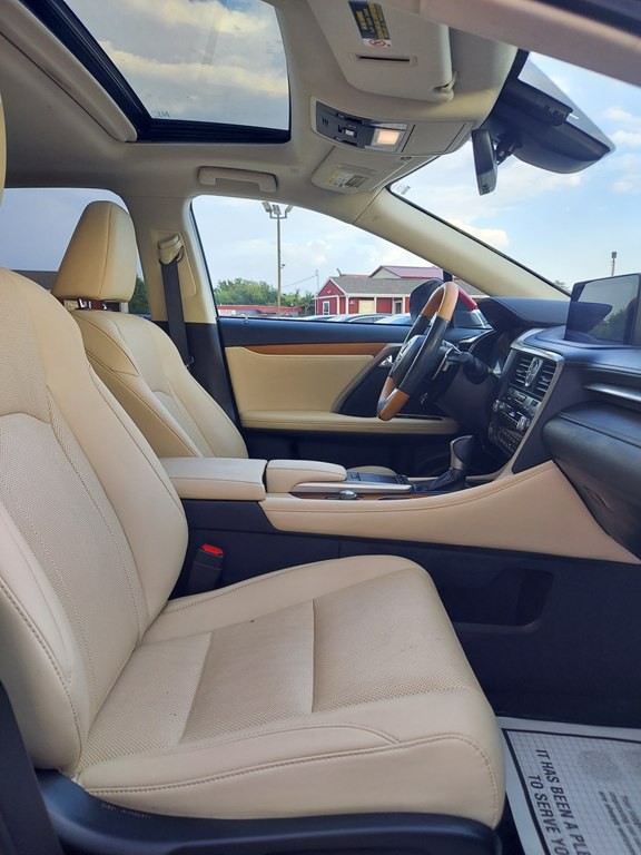 2021 Lexus RX Image 11