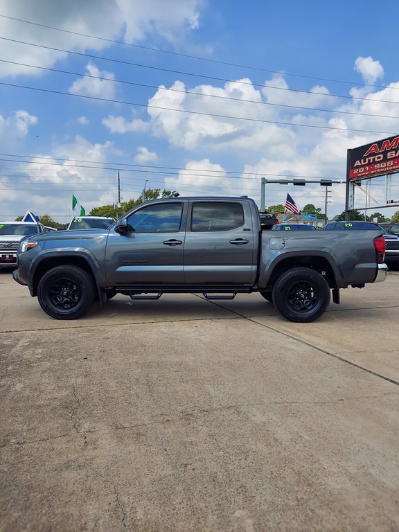 2021 Toyota Tacoma Image 8