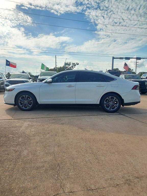 2023 Honda Accord Image 8