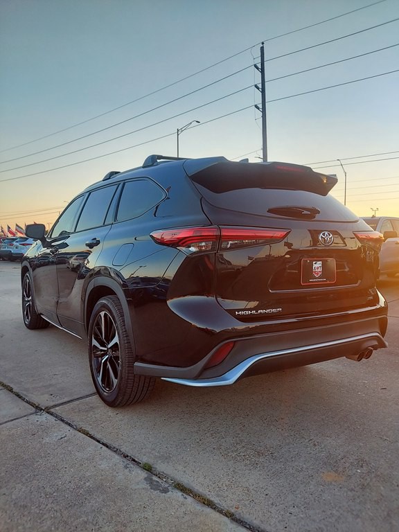 2021 Toyota Highlander Image 7